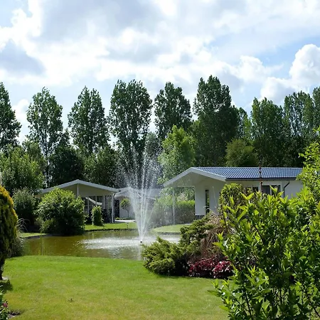 Chalet Near Swimming In North Holland *