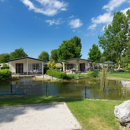 Chalet Near Swimming In North Holland